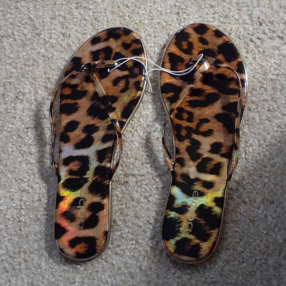 Leopard Flip Flops